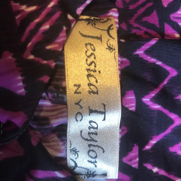 💋Sleeveless Dress. Size 8-10 Medium, $5 or 6 for $15 - Picture 4 of 7